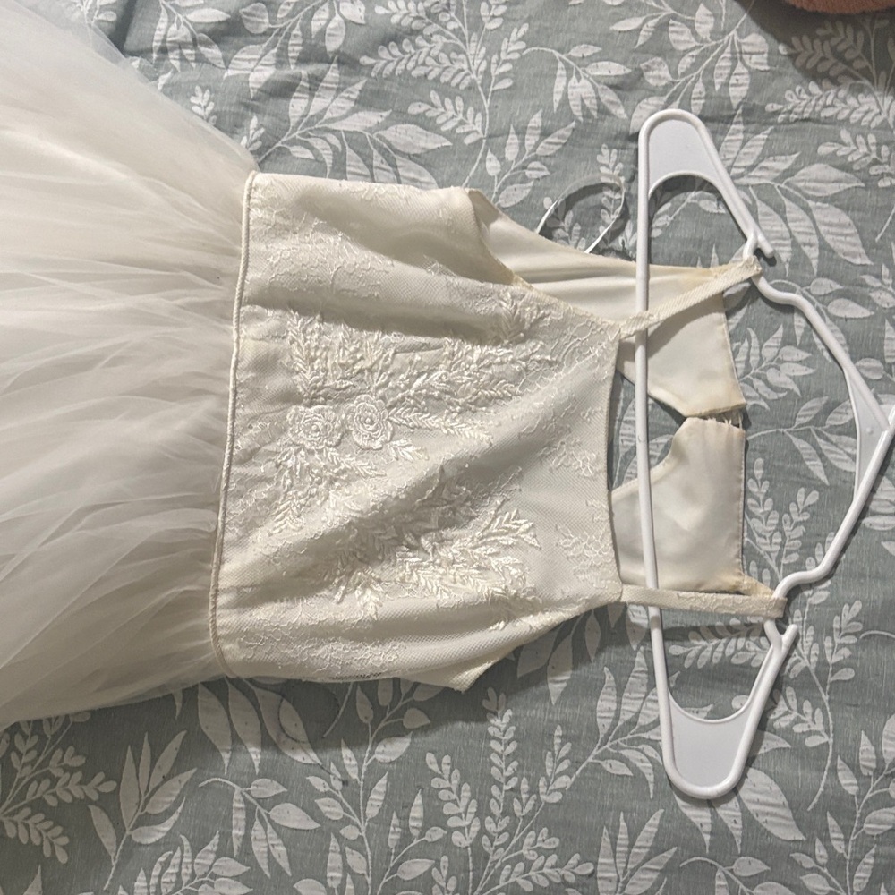 Elegant Cream Kids Formal Dress